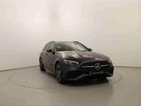 Usado Mercedes C300 Avantgarde 313 HP (230 kW) 2024 Azul Carrinha