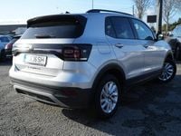 Usado VW T-Cross Life 95 HP (69 kW) 2022 Cinza SUV