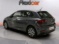 Usado VW Polo Life 95 HP (69 kW) 2022 Cinza Citadino