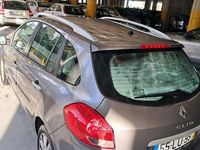 Usado Renault Clio II 75 HP (55 kW) 2011 Carrinha