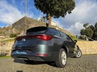 Usado Seat Leon ST 115 HP (84 kW) 2022 Cinzento Carrinha