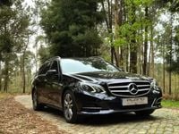 Usado Mercedes E220 Avantgarde 170 HP (125 kW) 2016 Preto Carrinha