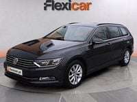 Usado VW Passat 120 HP (88 kW) 2018 Preto Carrinha