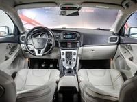 Usado Volvo V40 CC Ocean Race 120 HP (88 kW) 2016 Branco Carrinha