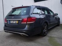 Usado Mercedes E250 204 HP (150 kW) 2015 Cinzento Carrinha