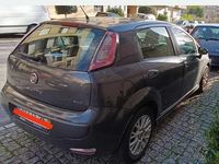 Usado Fiat Punto 75 HP (55 kW) 2010 Cinzento Citadino