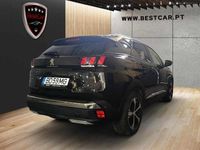 Usado Peugeot 3008 131 HP (96 kW) 2018 Preto Citadino