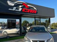 Usado Seat Leon ST 105 HP (77 kW) 2015 Cinzento Carrinha