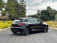 Usado Renault Clio IV 90 HP (66 kW) 2015 Preto Citadino