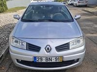 Usado Renault Mégane GrandTour 106 HP (77 kW) 2006 Cinzento Carrinha