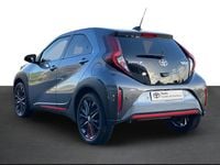 Usado Toyota Aygo X 72 HP (52 kW) 2024 Cinza (pintura metalizada) SUV