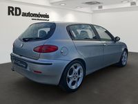 Usado Alfa Romeo 147 Distinctive 140 HP (102 kW) 2005 Cinzento Citadino