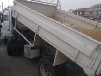 Usado Nissan Cabstar 120 HP (88 kW) 2004 Branco Pickup