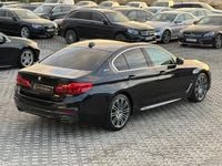 Usado BMW 330 Luxury Line 252 HP (185 kW) 2018 Preto Sedan