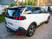 Usado Peugeot 5008 131 HP (96 kW) 2019 Branco Citadino