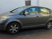 Usado VW Golf IV 105 HP (77 kW) 2005 Cinzento Carrinha