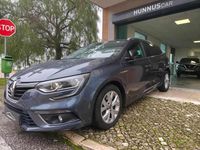Usado Renault Mégane IV 115 HP (84 kW) 2019 Cinzento Carrinha