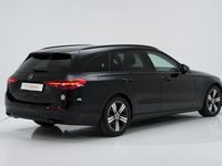 Usado Mercedes C200 Avantgarde 204 HP (150 kW) 2022 Preto Carrinha