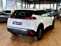 Usado Peugeot 2008 Active 102 HP (75 kW) 2021 Branco SUV