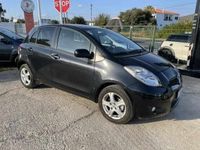 Usado Toyota Yaris 75 HP (55 kW) 2011 Preto Citadino