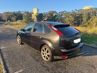 Usado Ford Focus Titanium 109 HP (80 kW) 2006 Sedan