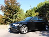 Usado Audi A3 Design 116 HP (85 kW) 2019 Preto Carrinha