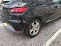 Usado Renault Clio IV 100 HP (73 kW) 2014 Sedan