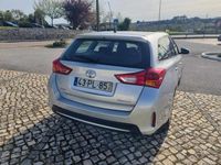 Usado Toyota Auris Touring Sports 90 HP (66 kW) 2015 Cinzento Carrinha