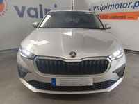 Usado Skoda Scala 116 HP (85 kW) 2024 Cinzento Citadino
