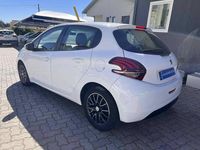 Usado Peugeot 208 68 HP (50 kW) 2014 Branco Citadino