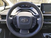 Usado Toyota Prius Luxury 223 HP (164 kW) 2024 Branco (pintura metalizada especial) Sedan