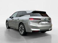 Usado BMW iX 300 kW (408 HP) 2026 Cinza SUV