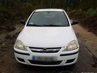 Usado Opel Corsa 75 HP (55 kW) 2006 Branco Citadino