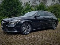 Usado Mercedes CLA200 Shooting Brake Urban 136 HP (100 kW) 2018 Preto Carrinha