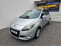 Usado Renault Scénic III 85 HP (62 kW) 2010 Cinza Monovolume