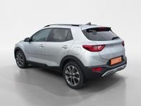 Usado Kia Stonic 100 HP (73 kW) 2024 Cinza SUV