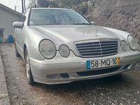 usado Mercedes E270 177cv de 2001 e 120.000kms