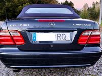 Usado Mercedes CLK200 163 HP (119 kW) 2001 Cabrios