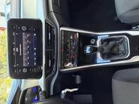 Usado VW T-Roc Life 150 HP (110 kW) 2023 Azul SUV