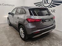 Usado Mercedes GLA180 116 HP (85 kW) 2021 Cinza SUV