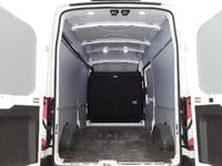 Usado Ford Transit Trend 131 HP (96 kW) 2024 Branco