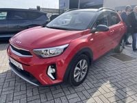 Usado Kia Stonic 79 HP (58 kW) 2025 Vermelho SUV