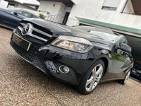 Usado Mercedes A180 Urban 109 HP (80 kW) 2014 Preto