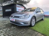 Usado VW Golf VII 115 HP (84 kW) 2019 Cinzento Carrinha