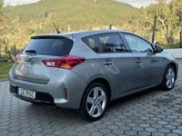 Usado Toyota Auris 90 HP (66 kW) 2013 Sedan