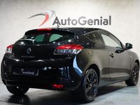 Usado Renault Mégane III 110 HP (80 kW) 2015 Preto Coupé
