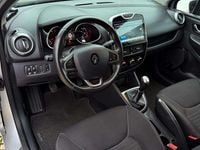 Usado Renault Clio IV 90 HP (66 kW) 2017 Cinzento Carrinha