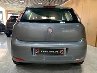 Usado Fiat Punto 85 HP (62 kW) 2012 Cinzento Citadino