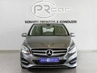 Usado Mercedes B180 Style 109 HP (80 kW) 2017 Cinzento Monovolume
