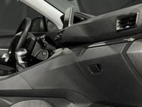 Usado Peugeot 3008 Active 130 HP (95 kW) 2018 Branco SUV